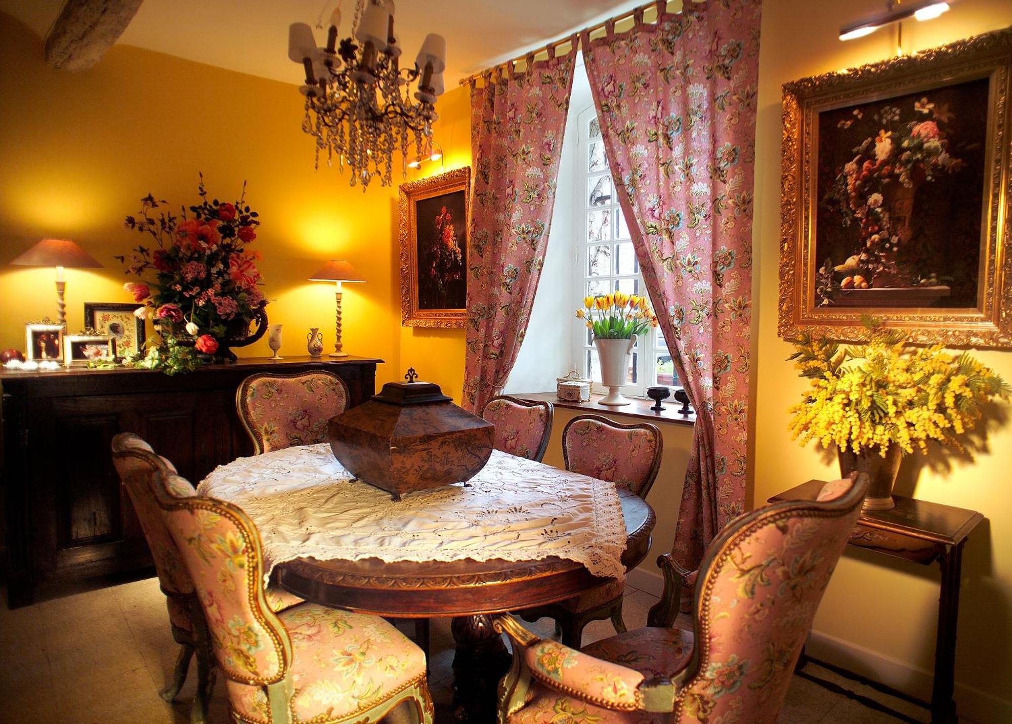 Hotel Restaurant Des Deux Rocs Seillans Εξωτερικό φωτογραφία